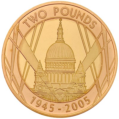 Lot 41 - 2005 GB Gold £2 proof "End of World War 2" coin