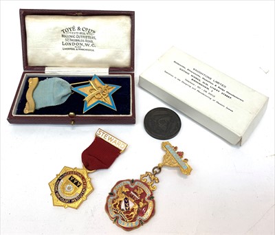 Lot 2432 - A Masonic 9ct. gold enamelled jewel for the...