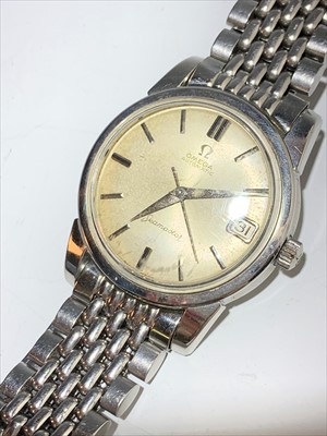 Lot 2435 - A gentleman's Omega Seamaster automatic date...