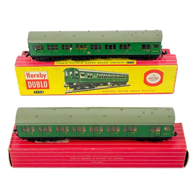 Lot 511 - Hornby Dublo OO gauge boxed no. 2250 & 4150 S.R. green liveried 2 EPB set