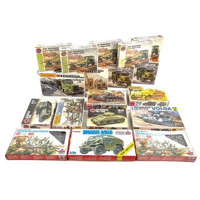 Lot 720 - Unmade model kits - Matchbox, Airfix & Esci 1:76 (x 18)