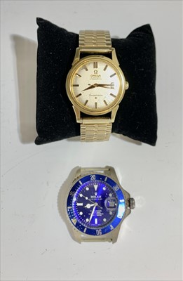 Lot 2498 - A Omega automatic, chronometer, constellation...