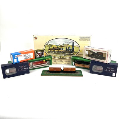 Lot 544 - American HO Gauge Railway etc by Bachman, Roco, Mehano, Lilliput, model power etc.