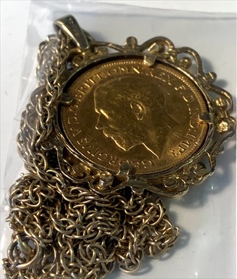 Lot 2651 - Sovereign on a chain