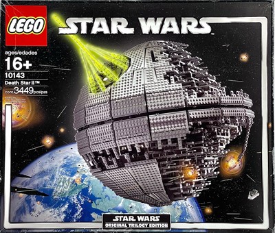 Lot 801 - Lego Star Wars - Death Star II (10143)