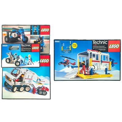Lot 810 - Lego - Technic x4 sets