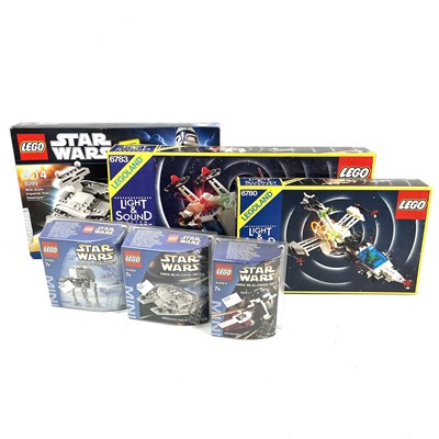 Lot 825 - Lego - Legoland - Space and Star Wars x 9 models