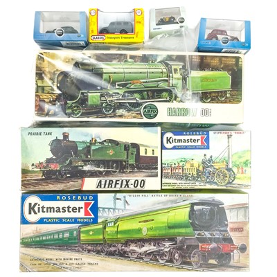 Lot 672 - Model Railway Accessories 00 Gauge including scenery, buildings, trees and model kits