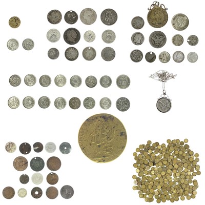Lot 105 - Great Britain 1/2 Guinea weight and various silver coinage