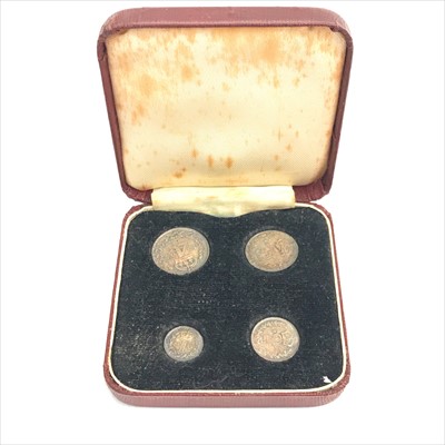 Lot 560B - G.B. maundy set 1906, matching toned set,...