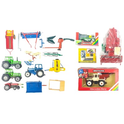 Lot 832 - Britains boxed and un-boxed Tractors / Landrover etc