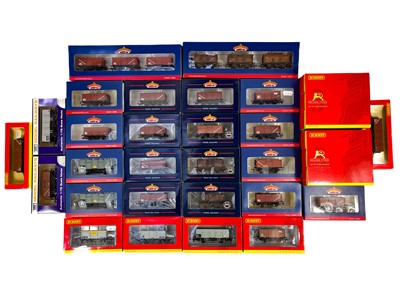 Lot 619D - Bachmann/Dapol 16T Bauxite Mineral Wagons plus 21T/27T other ore tippler & mineral wagons (x37)