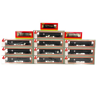 Lot 619S - Lima / Hornby Oil Tank Wagons (x13)
