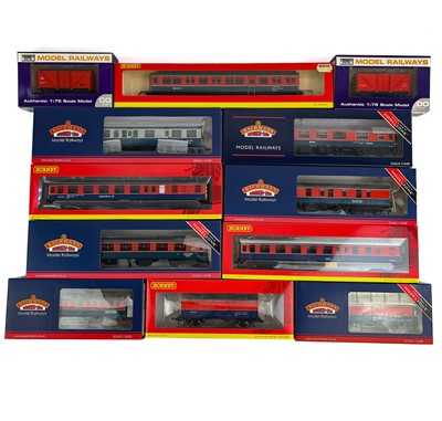 Lot 620H - Bachmann, Hornby, Dapol blue / red livery Research / Laboratory etc vehicles (x12)