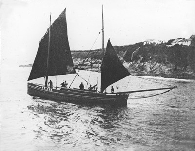Lot 294 - The Frank Strike Collection of Cornish Shipwreck Lantern Slides