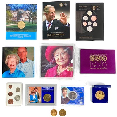 Lot 113 - GB Coin Sets / Commemorative Coins / Medallions etc.
