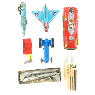 Lot 878E - Tin plate and plastic models circa 1960