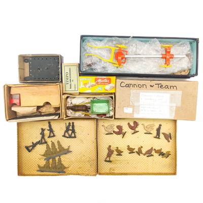 Lot 885D - Mixed lot of lead and other toys, Crescent, Benbros etc.