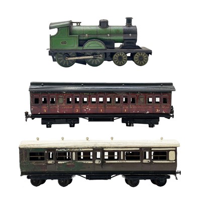 Lot 656 - German "1" gauge tinplate locomotive and two carriages