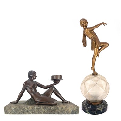 Lot 9 - An Art Deco cast spelter figural table lamp.
