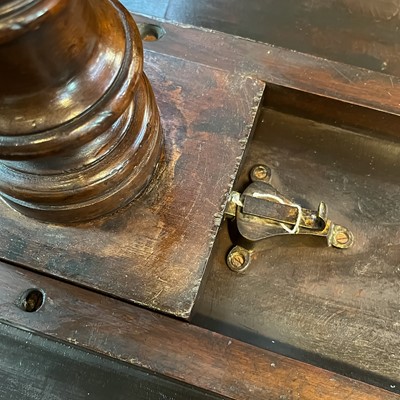 Lot 1089 - A George III style burr elm pie crust tripod wine table.