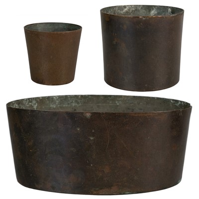 Lot 19 - A Victorian oval copper jelly mould.