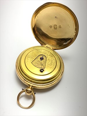 Lot 2517 - A fine and large George III 18ct Gold Keywind...