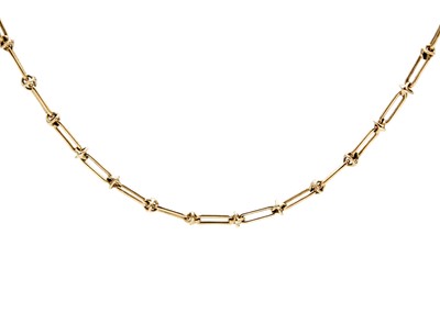 Lot 20 - A 9ct fancy link necklace.