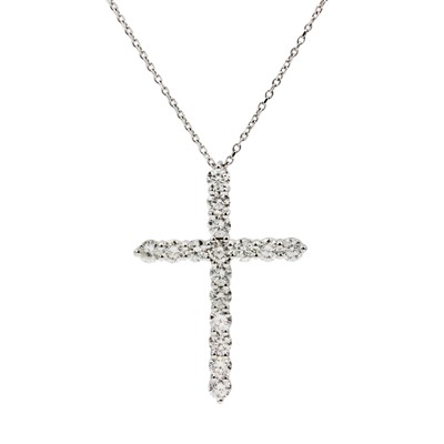 Lot 196 - A good 18ct white gold certified diamond set cross pendant necklace.
