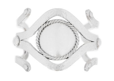 Lot 289 - A .999 silver "Newlyn Harbour High Tide" bangle by James Suddaby