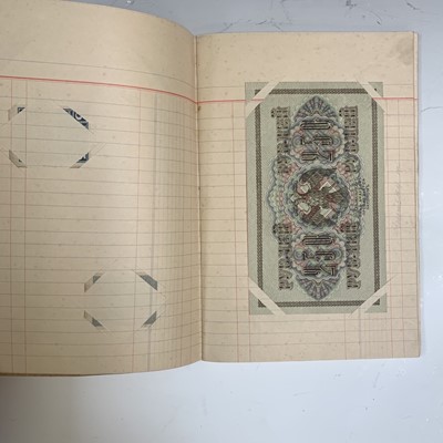 Lot 1 - Collection of 34 Russian bank notes circa 1900-...