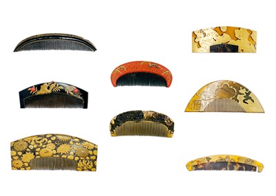 Lot 1021 - Eight Japanese combs, Edo period.