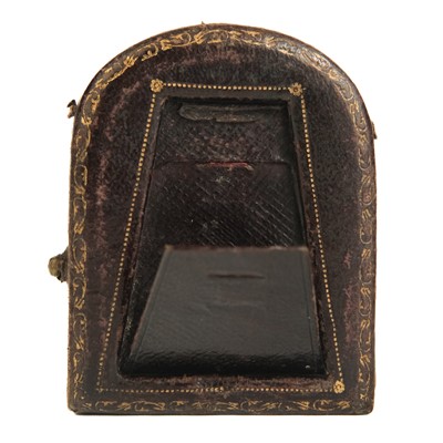 Lot 39 - An Elgin 14ct full hunter crown wind fob pocket watch, within a gilt tooled leather travel case.