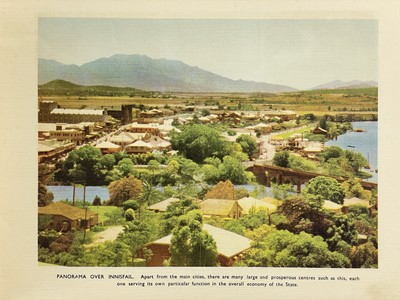 Lot 44 - (Australia) 'Queensland. The Tropical Wonderland,'