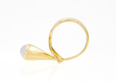Lot 58 - A Georg Jensen 18ct ring designed by Vivianna Torun Bülow-Hübe.