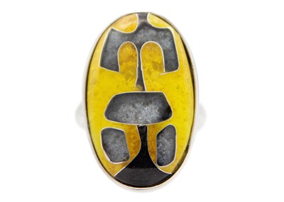 Lot 240 - A 999 fine silver and cloisonne enamel 'Yellow Ladybird' ring by Samantha Suddaby.