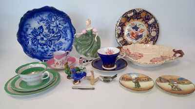 Lot 91 - A Royal Doulton figure 'Michele' H.N. 2234,...