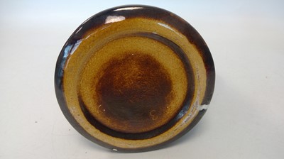 Lot 35 - Cornish pottery, Marazion, Lamorna and a...