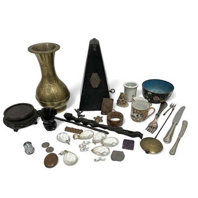 Lot 120 - A mixed collection including a Cloisonne bowl...