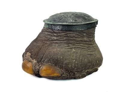Lot 38 - An elephant's foot workbox.
