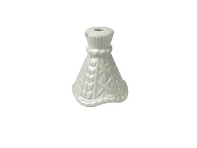 Lot 7 - A collection of eight various pottery jelly moulds.