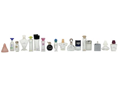Lot 6 - A large collection of miniature scent bottles.