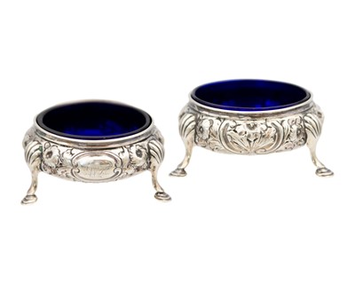 Lot 10 - A pair of circular foliate silver salts by William Robert Smily.