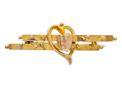 Lot 35 - Two 9k gold heart-shaped design brooches.