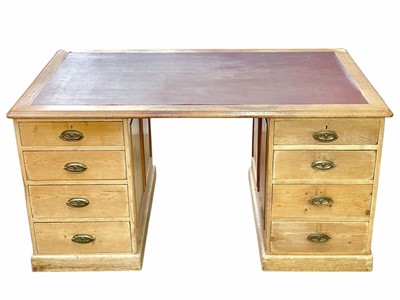Lot 460 - GWR railway interest, A late Victorian pine pedestal stationmaster's desk.