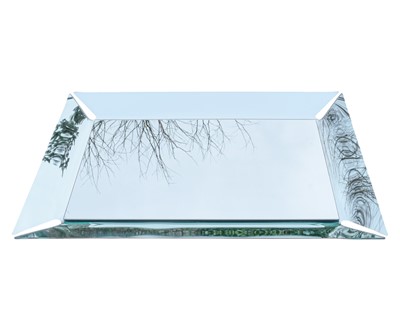 Lot 327 - A contemporary Italian Calligaris Pleasure Mirror.