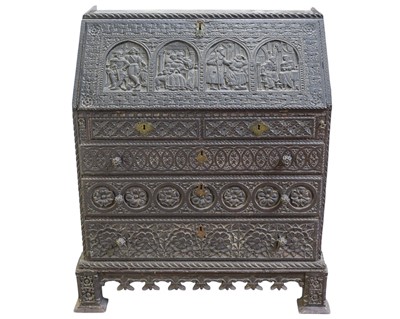 Lot 434 - An oak bureau.