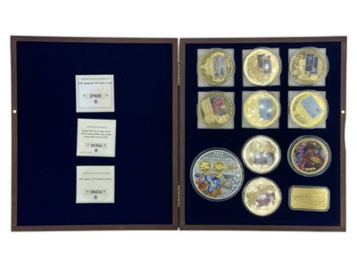 Lot 218 - A Windsor Mint British Banknote Commemorative Strike set of eight gold-plated 'British banknotes' coins.