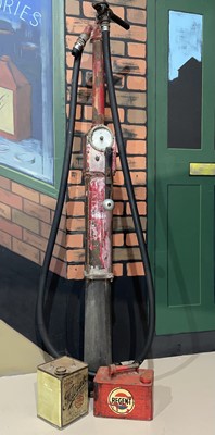 Lot 1028 - Flambards Garage