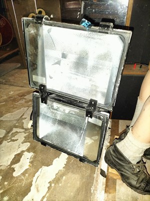 Lot 1257 - Lighting